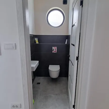 Pop Hill & Apartment Sremska Kamenica