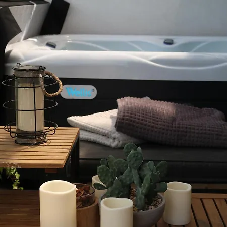 Pop Hill & Apartamento Sremska Kamenica