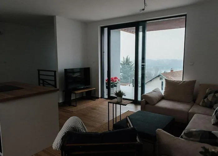 Pop Hill & Sremska Kamenica