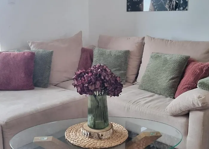 アパート Pop Hill & *