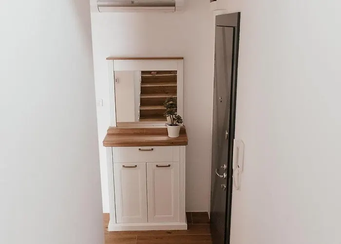 Pop Hill & アパート *