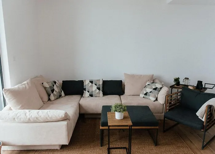 アパート Pop Hill & Sremska Kamenica