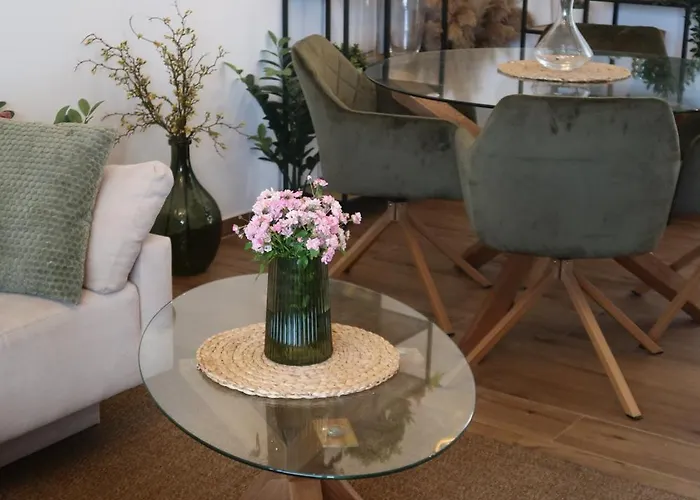 Pop Hill & アパート *