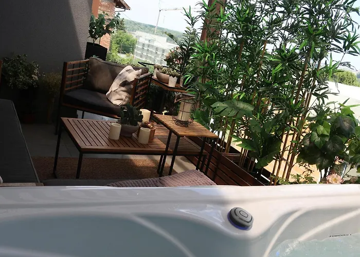 Pop Hill & * Sremska Kamenica